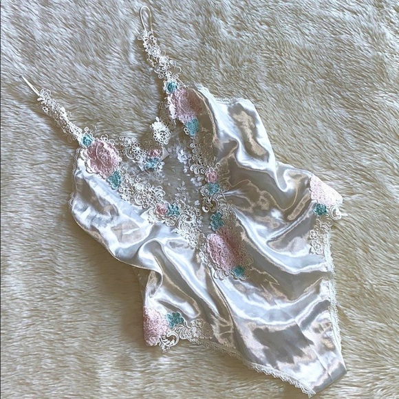 Rare Victoria’s Secret Floral Embroidered Teddy